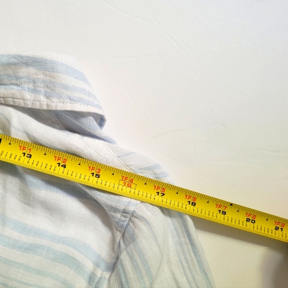 White and Blue Striped Button-Up Shirt - Picture 5 of 8
